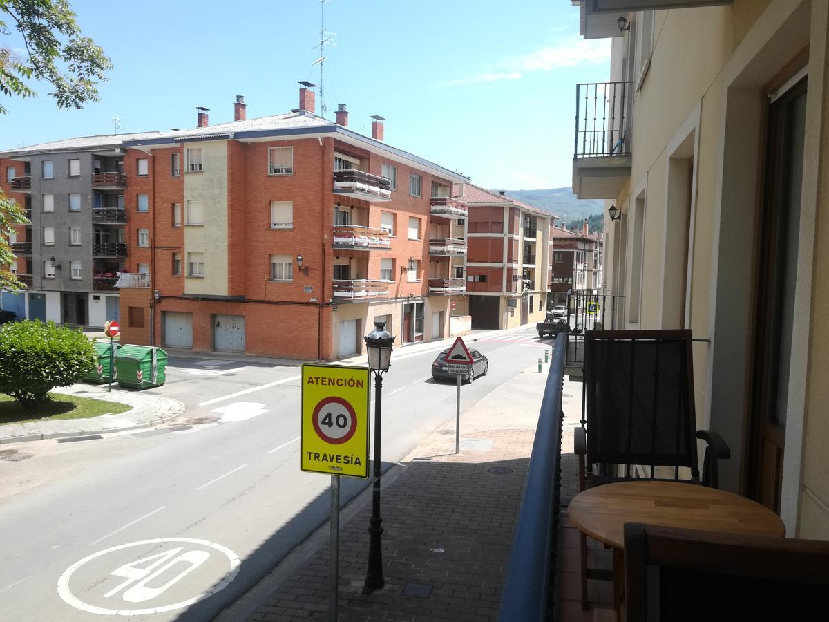 Apartamento "Paseo Del Sauco" Ezcaray Bagian luar foto